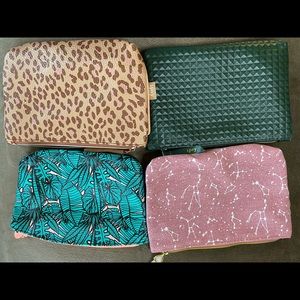 Ipsy makeup bag